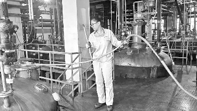 《河北工人报》厂区纪事：小“神”器 “大”清洁 