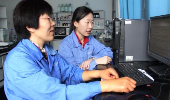 《河北工人报》厂区纪事：攻坚克难研发新药传捷报